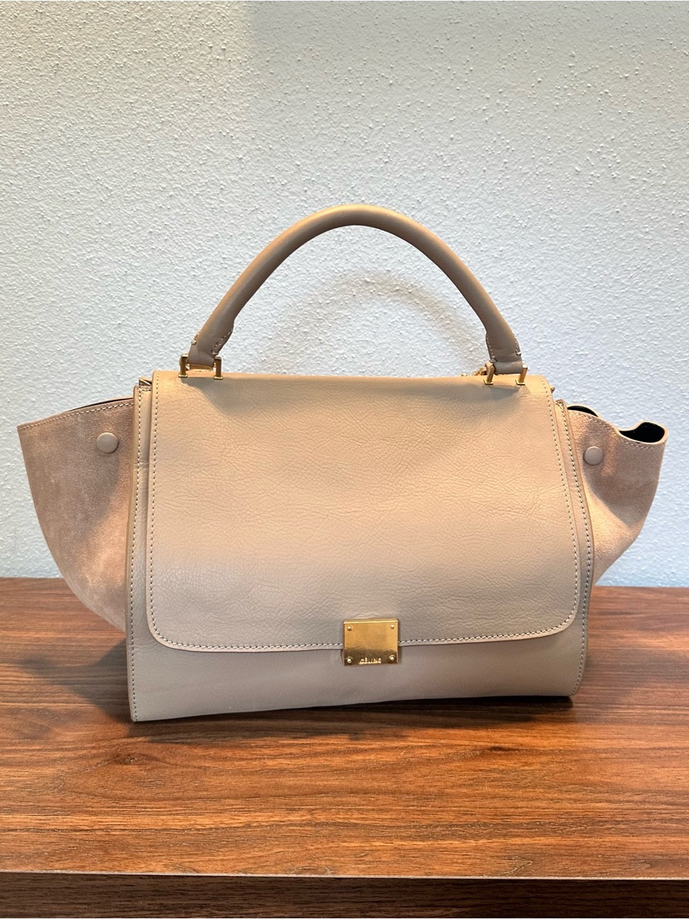Ce!ine INSPIRED Trapeze-Style Leather Top-Handle Bag in Light Beige